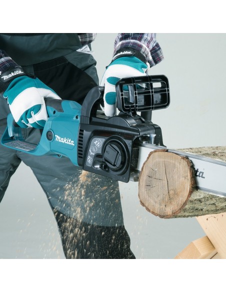 Makita UC4051AK Makita 2.000W, barra: 400mm + kit accessori