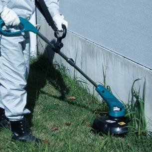 UR 3000 Trimmer 450w Refilabordi Makita    (P.V.) 2