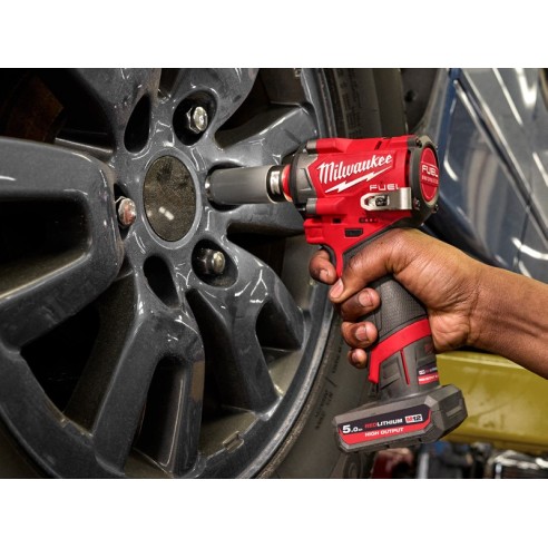 Milwaukee M12FCIWF12G3-502X Avvitatore ad impulsi con 2 batterie Cod. 4933493455
