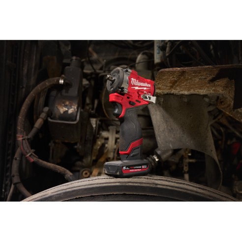 Milwaukee M12FCIWF12G3-502X Avvitatore ad impulsi con 2 batterie Cod. 4933493455