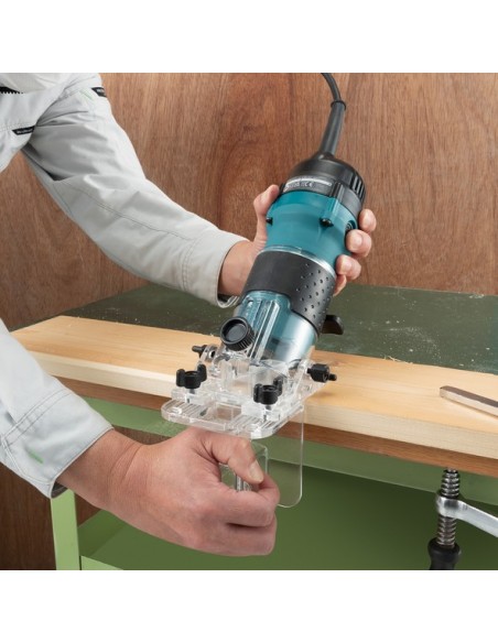 Rifilatore 3712 Makita, 530W - pinza 6mm, con base inclinabile