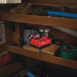 Caricabatterie rapido M12-18FC Milwaukee 4932451079 2