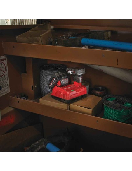 Caricabatterie rapido M12-18FC Milwaukee 4932451079