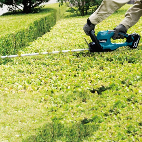 Makita DUH607RT Tagliasiepi 18V 60cm con batteria BL1850B 18V 5.0Ah + caricabatterie