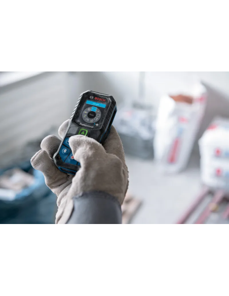 DISTANZIOMETRO LASER GLM 50-27 CG BOSCH RAGGIO VERDE - 50M - PROT. IP 65 C/ ACC. DI PROTEZ. E BA 3,7V 1.0AH     
