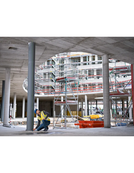 DISTANZIOMETRO LASER GLM 50-27 CG BOSCH RAGGIO VERDE - 50M - PROT. IP 65 C/ ACC. DI PROTEZ. E BA 3,7V 1.0AH     
