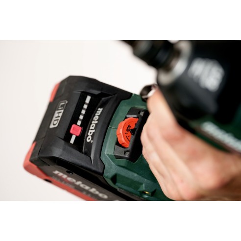 Avvitatore ad impulsi SSW 18 LTX 550 BL SE Metabo, 550Nm, 18V (con batterie 5.2Ah)
